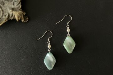 ヨーロッパ　ヴィンテージ　ジュエリー