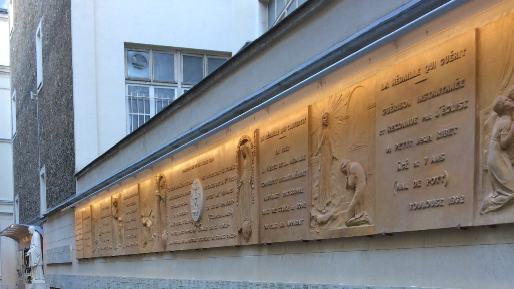 フランス　奇跡のメダイ