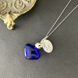 香水瓶　ネックレス