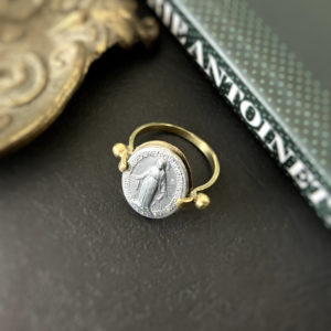 フランス　メダイ