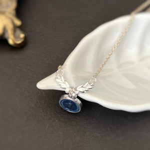 メダイ　ネックレス